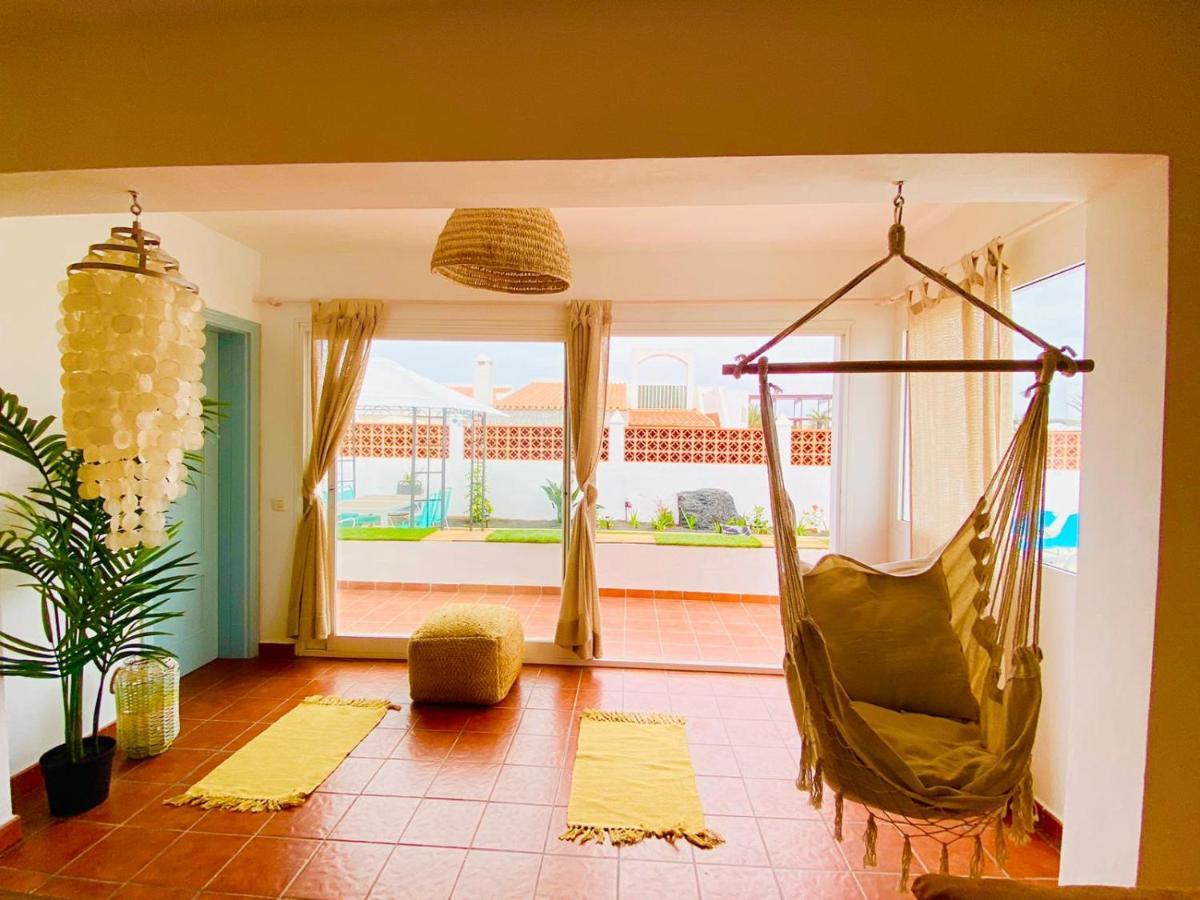 Golden Wave Surf Villa คอร์ราเลโฮ ภายนอก รูปภาพ