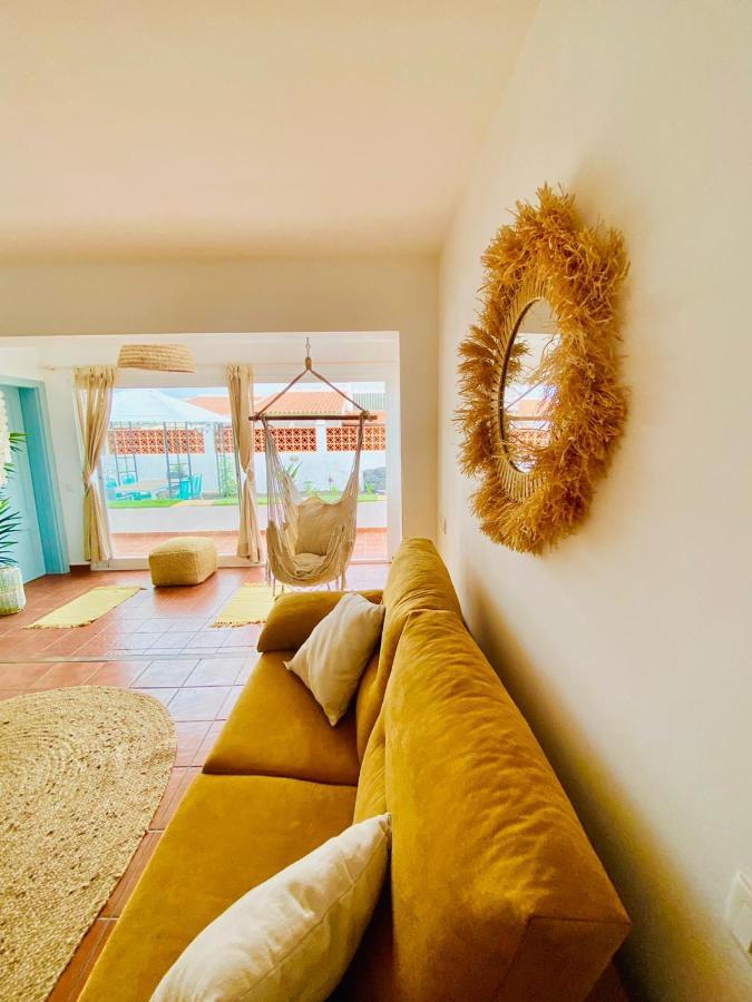 Golden Wave Surf Villa คอร์ราเลโฮ ภายนอก รูปภาพ